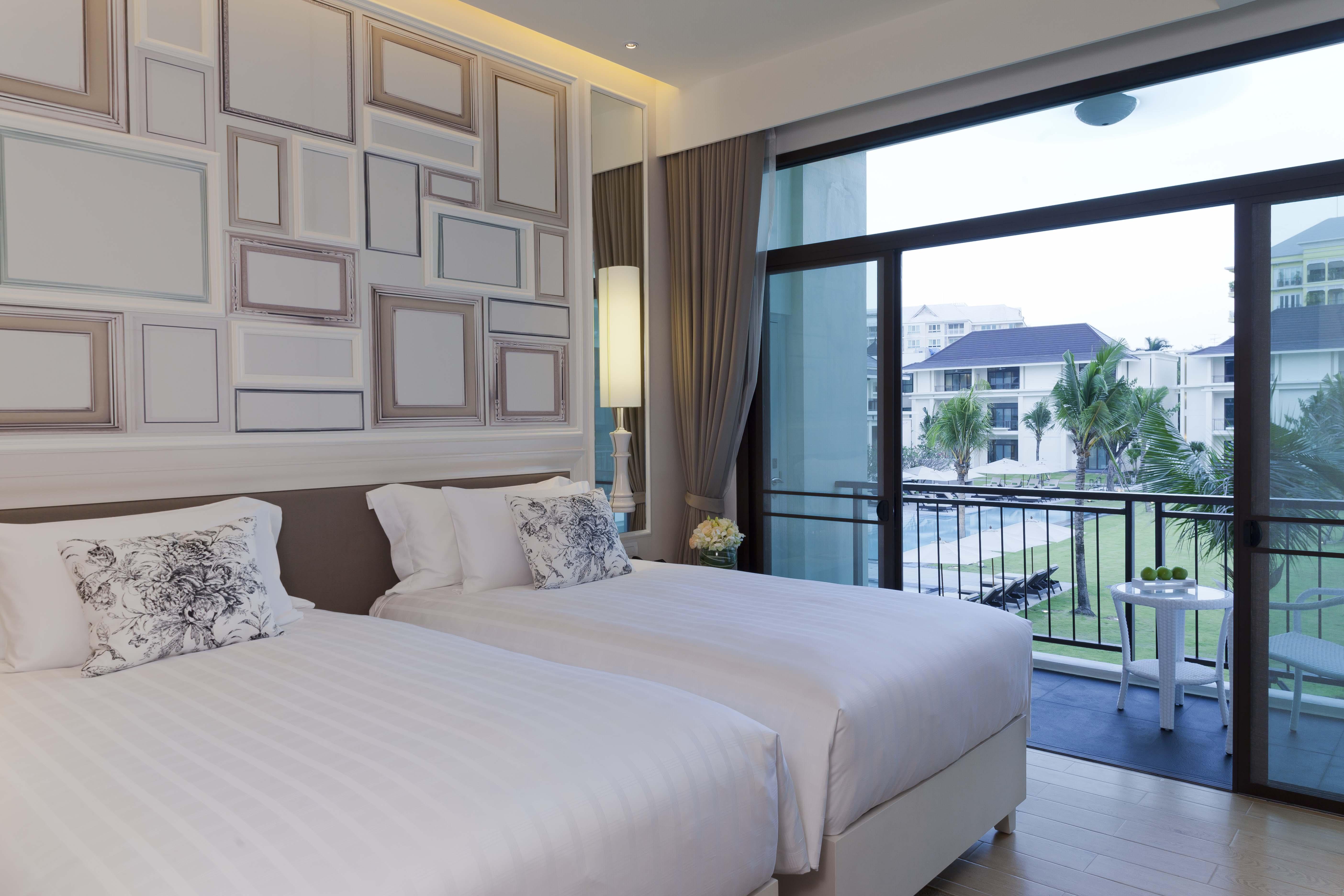 U Sathorn Bangkok Hotel Exterior photo