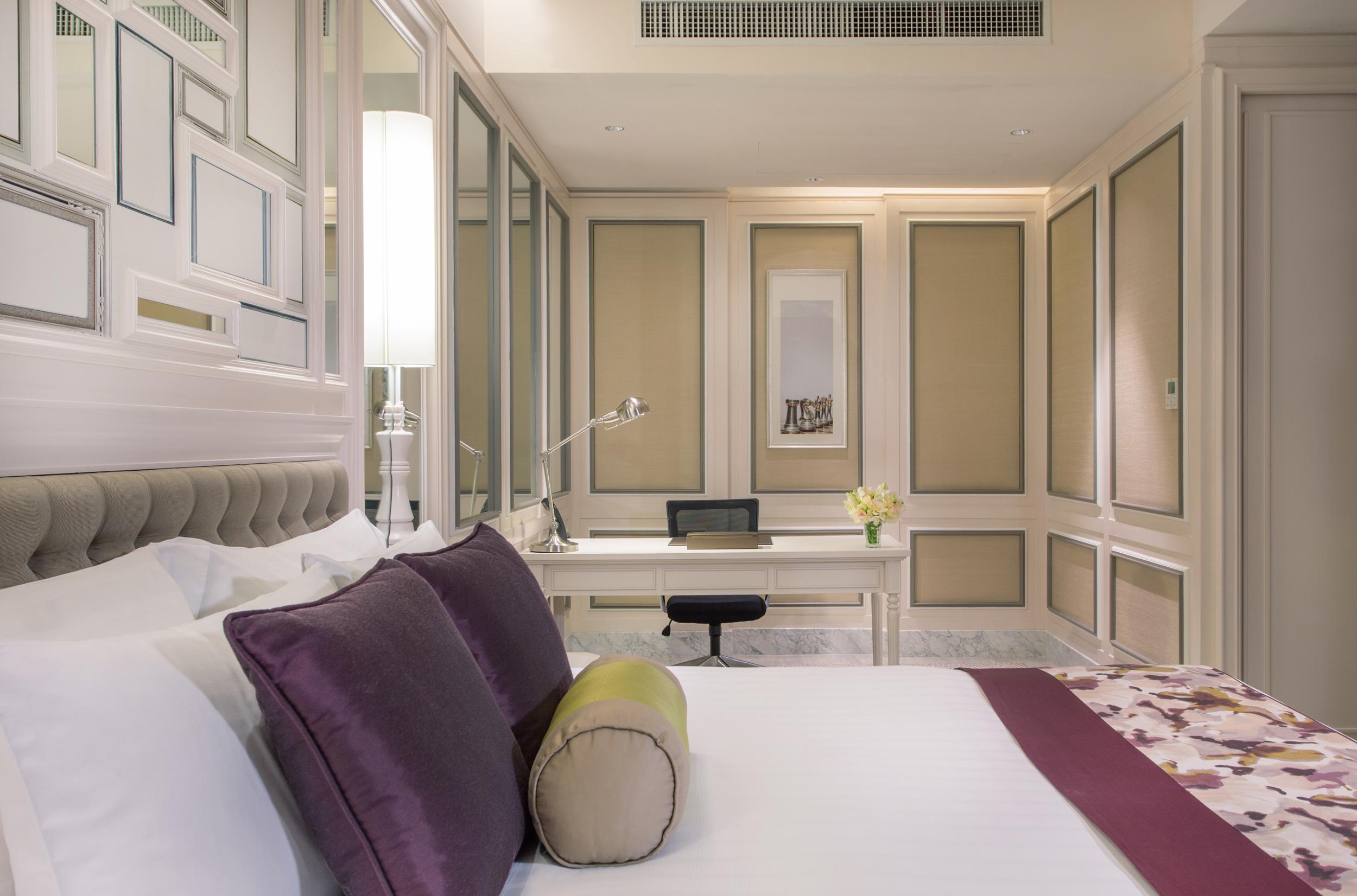U Sathorn Bangkok Hotel Exterior photo