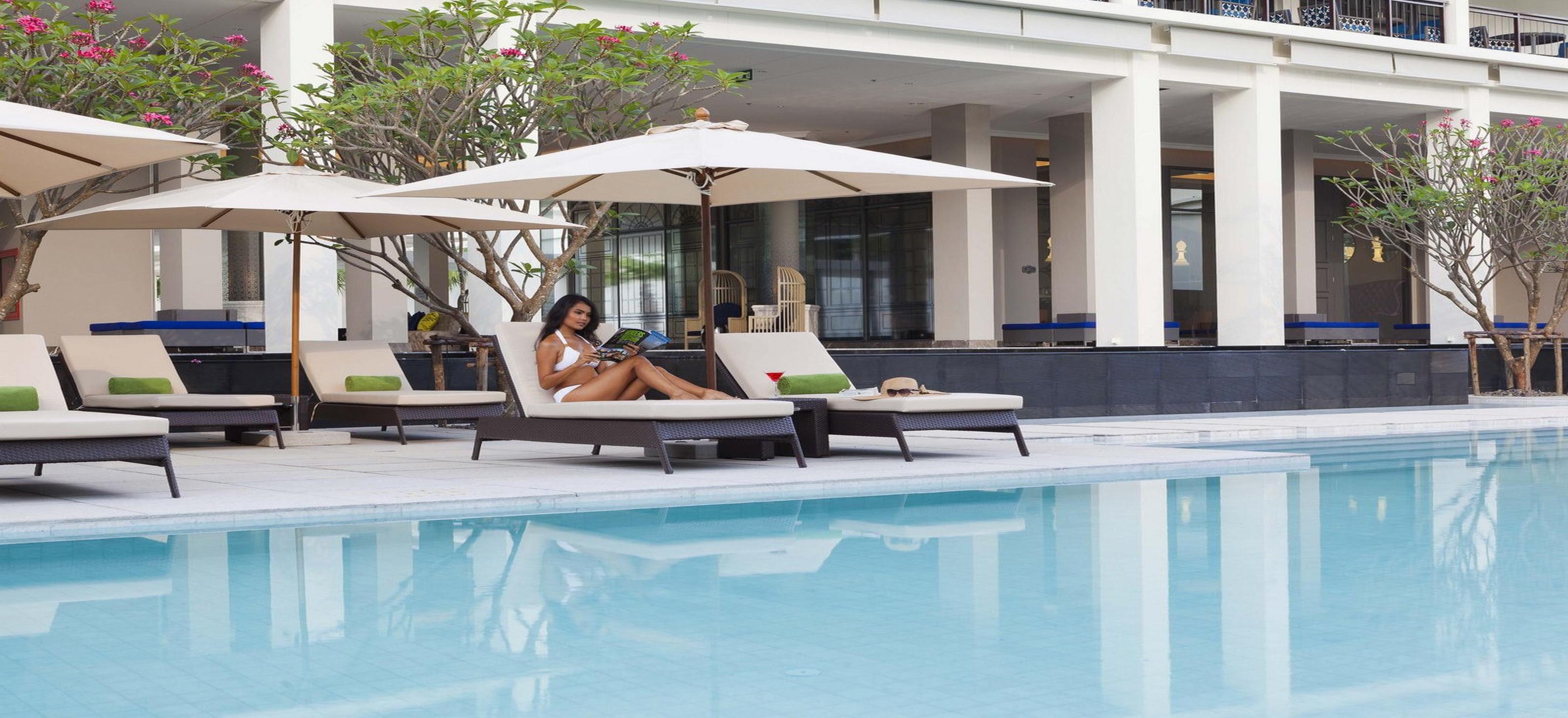 U Sathorn Bangkok Hotel Exterior photo