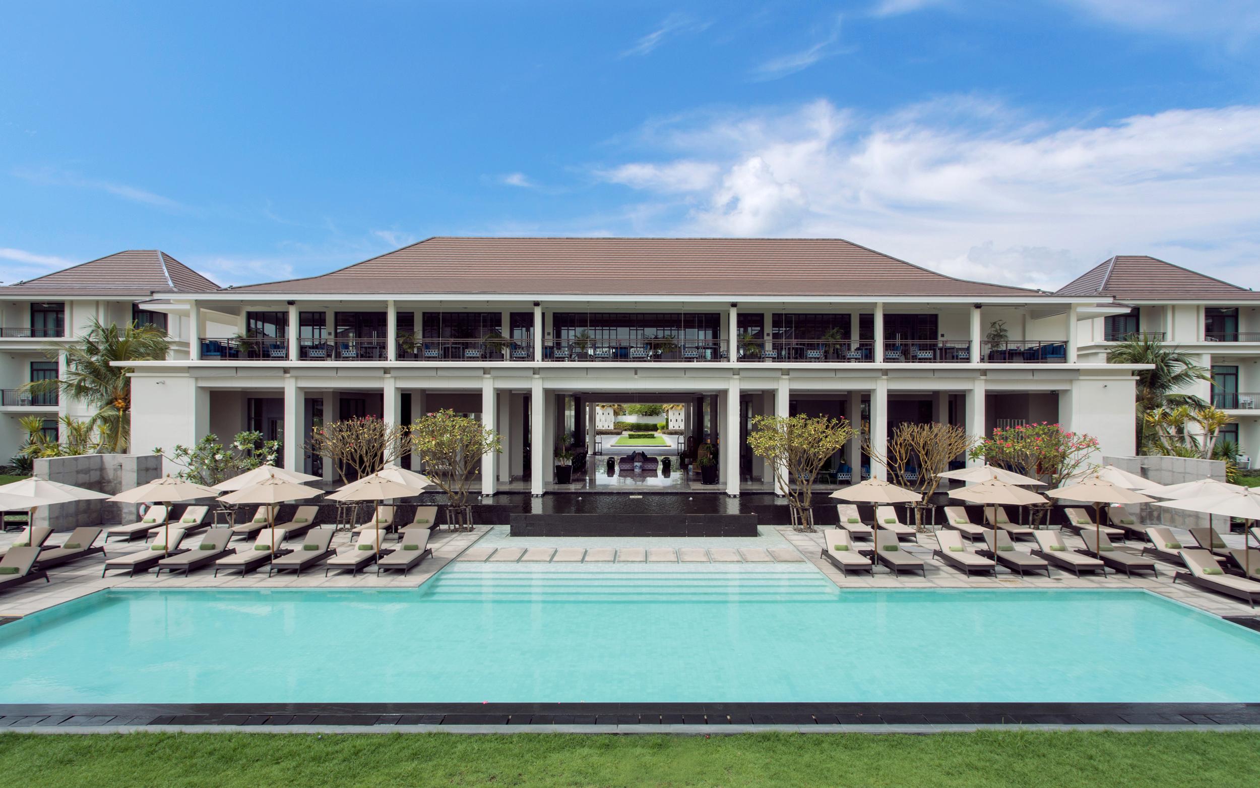 U Sathorn Bangkok Hotel Exterior photo